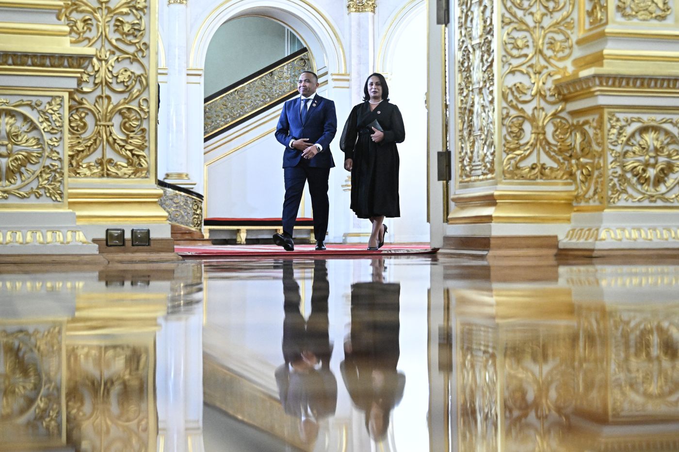 President Vladimir Putin officially greets heads of delegation at Russia-Africa Summit