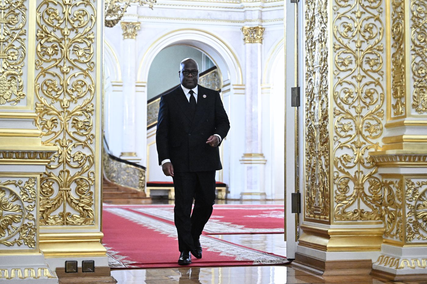 President Vladimir Putin officially greets heads of delegation at Russia-Africa Summit