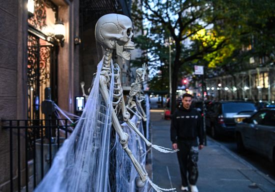 US Halloween Preparations