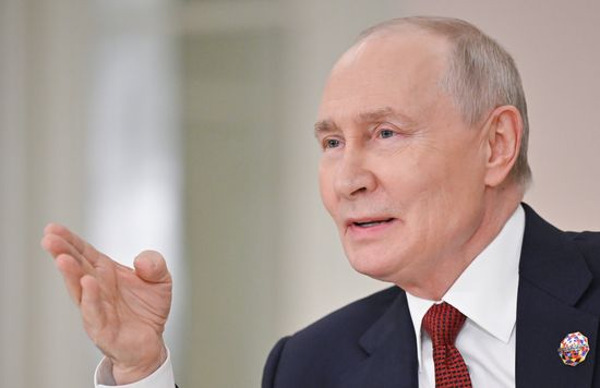 Media statements by President Vladimir Putin and President of Burundi and Chairperson of the African Union Evariste Ndayishimiye