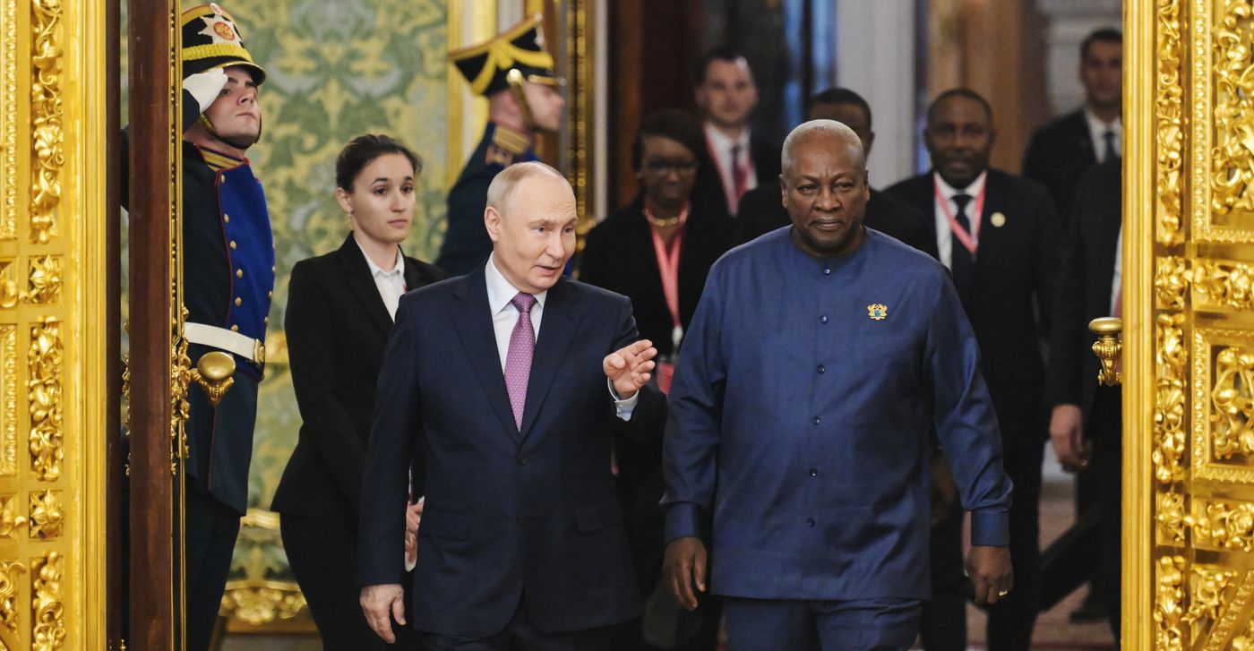 President of Russia Vladimir Putin meets with President of the Republic of Ghana John Dramani Mahama
