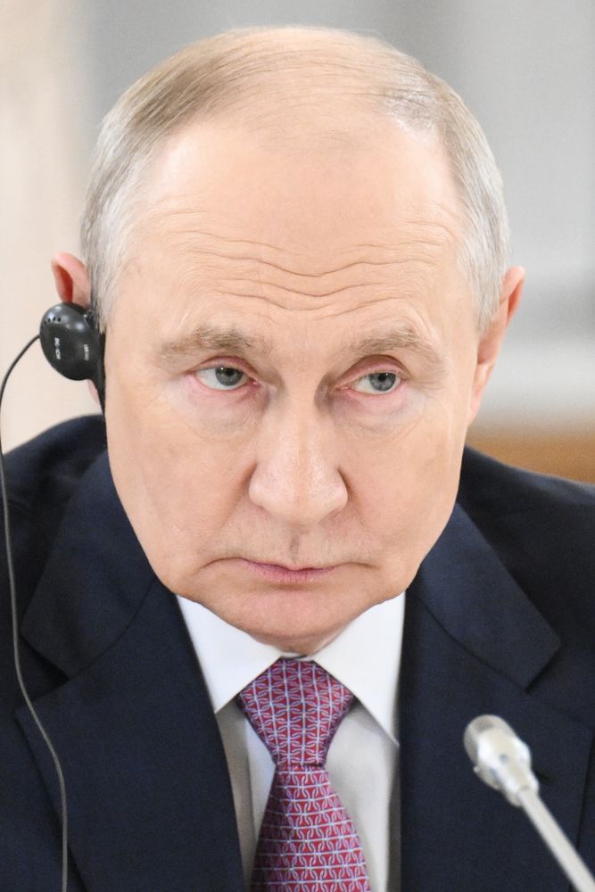 Russian President Vladimir Putin meets with President of the Democratic Republic of the Congo Felix Antoine Tshisekedi Tshilombo