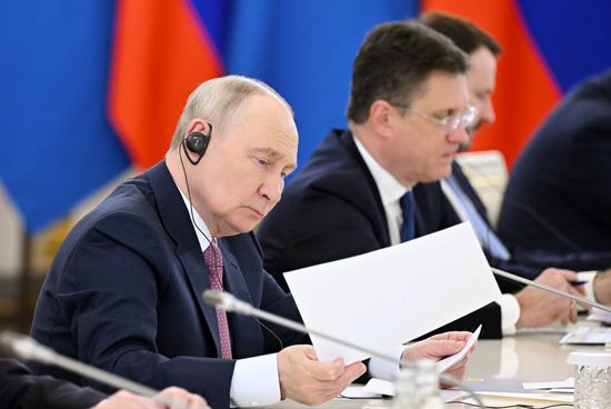 Russian President Vladimir Putin during a meeting with President of the Democratic Republic of the Congo Felix Antoine Tshisekedi Tshilombo on the sidelines of the 3rd Russia-Africa Summit in Moscow. Location: Russia, Moscow. Author: Sergey Bobylev/Sputnik. Russian President Vladimir Putin meets with President of the Democratic Republic of the Congo Felix Antoine Tshisekedi Tshilombo