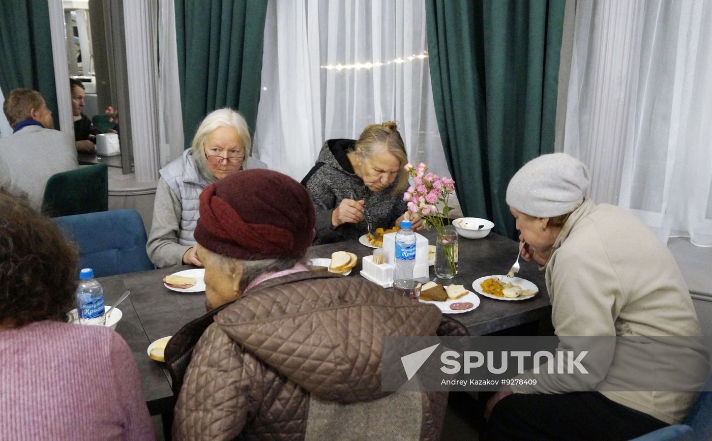 Russia Ukraine Alyoshki Humanitarian Mission